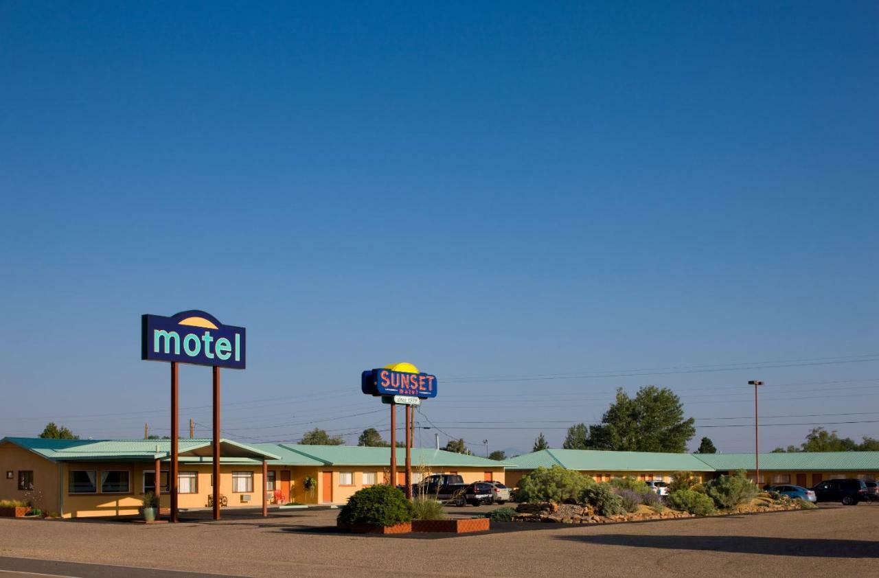 Sunset Motel Moriarty Eksteriør billede