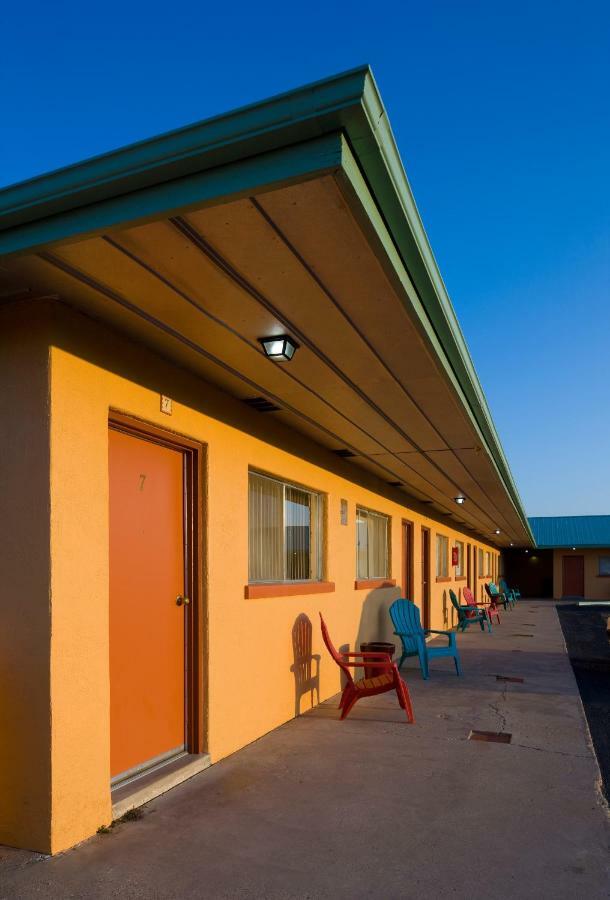 Sunset Motel Moriarty Eksteriør billede