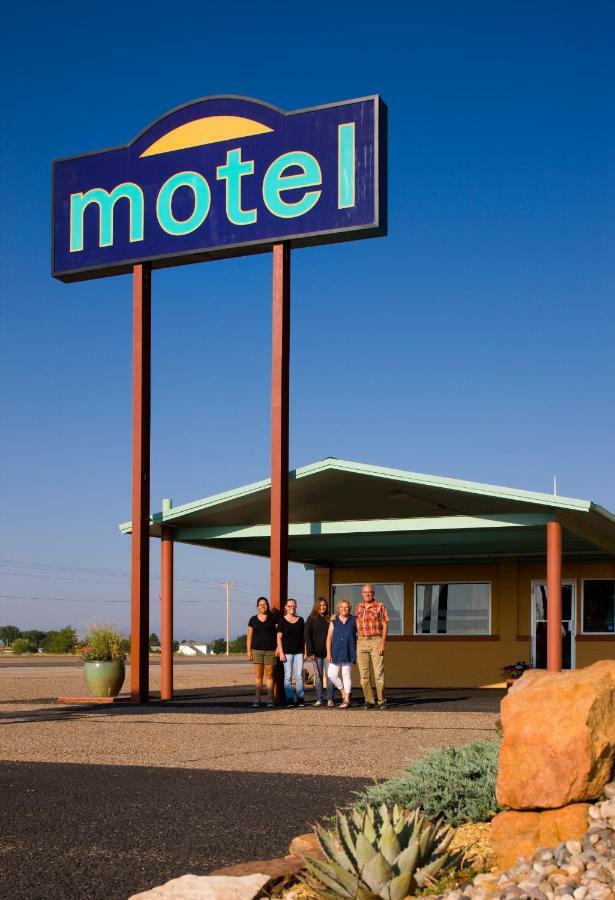 Sunset Motel Moriarty Eksteriør billede